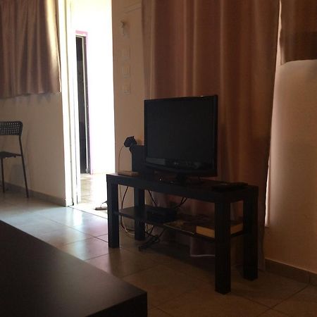 Alex'S Studio Apartman Karterósz Kültér fotó